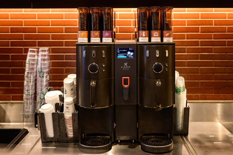 スタバの「クローバー バーティカ」とは? ─ 30秒で届く、選べるコーヒー体験